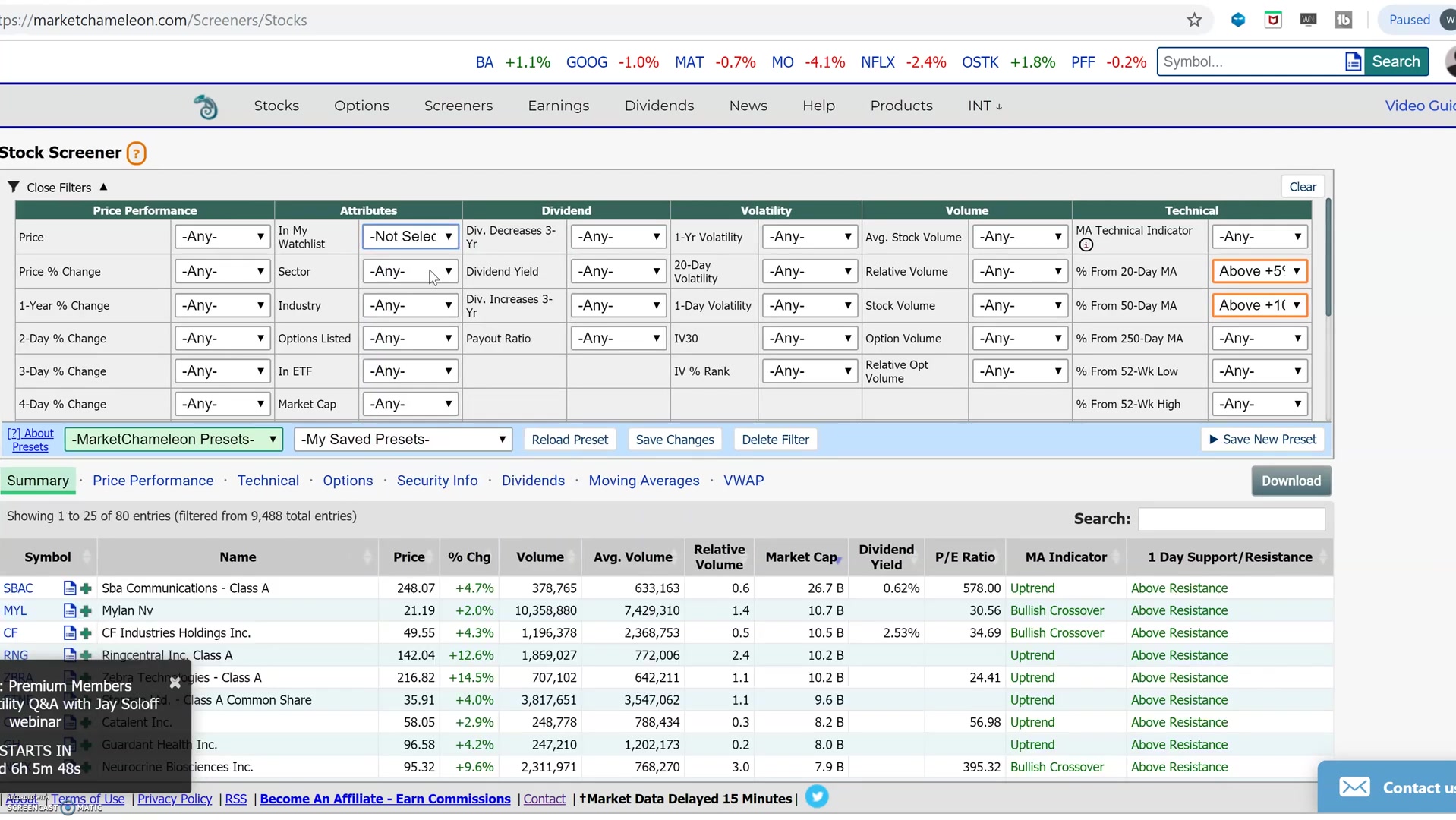 Watchlist新規作成モーダル。Is Default、Type、Name、複数銘柄入力欄が表示されている画面
